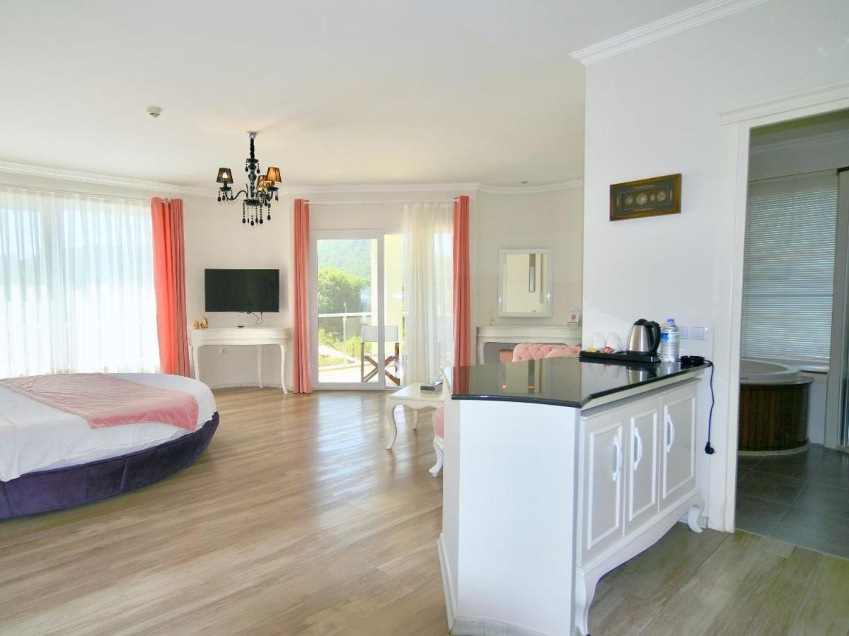 Goecek Naz Hotel Eksteriør billede